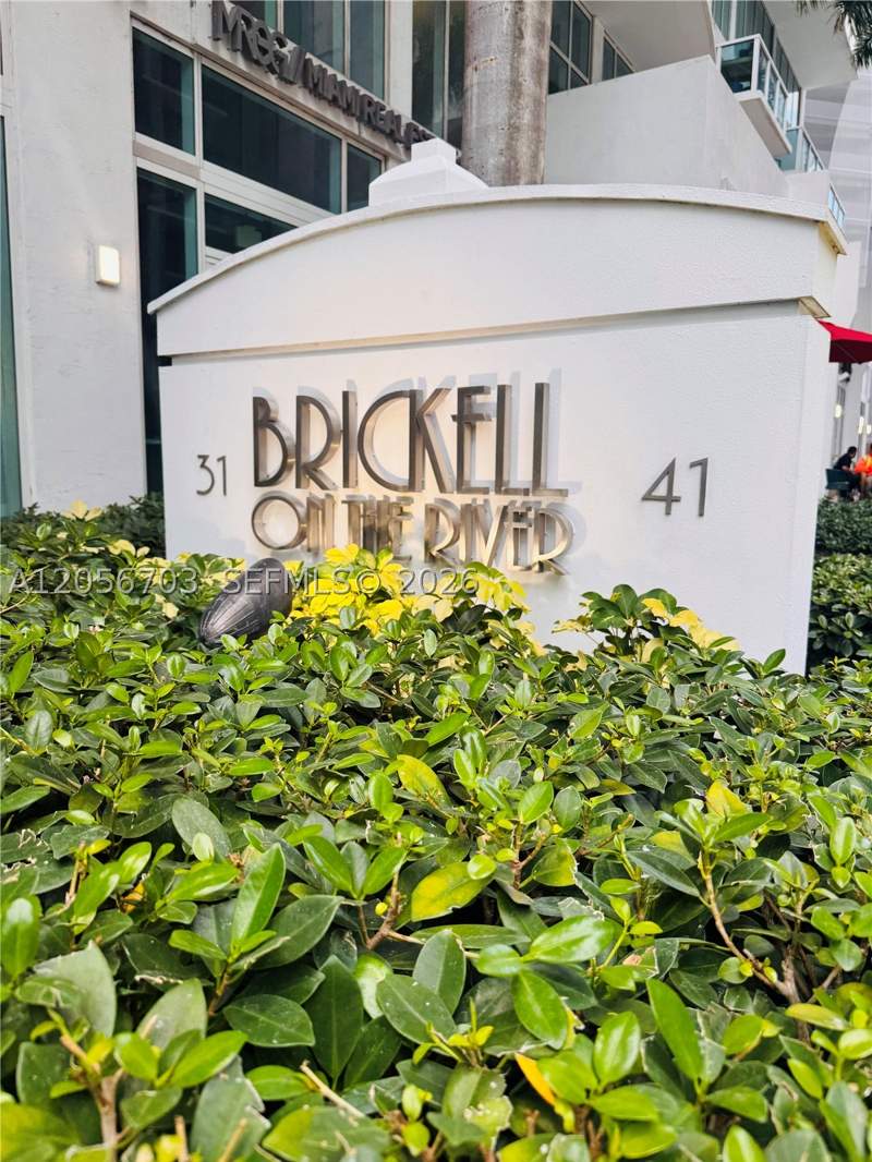 1 bedroom Condominium at 41 SE 5th 2204, Brickell On The River S T, Miami — photo 4