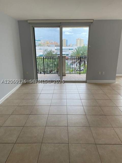 2 bedroom Condominium at 2650 SW 37th Ave 501, Nevis Condo, Miami — photo 4