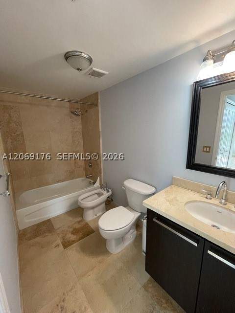 2650 SW 37th Ave 501, Miami FL - photo 9 of 16