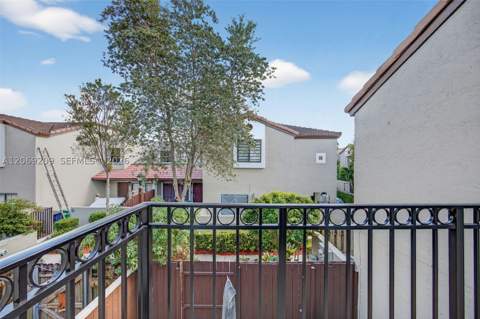10425 SW 154th Ct 6, Miami FL - photo 20 of 45