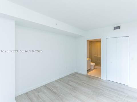 45 SW 9th St 1201, Miami FL - photo 19 of 37
