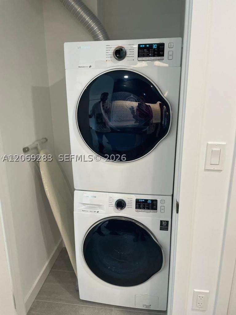 0 bedroom Condominium at 227 NE 2nd St 1613, 227 NE 2nd Street Condo, Miami — photo 2