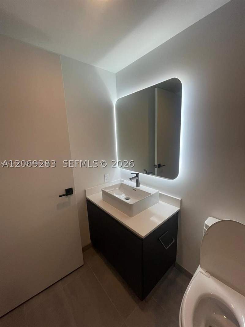 0 bedroom Condominium at 227 NE 2nd St 1613, 227 NE 2nd Street Condo, Miami — photo 3