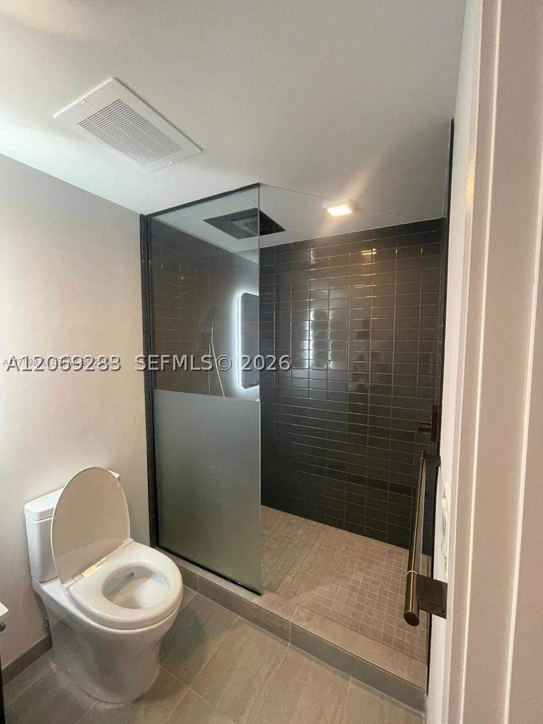 0 bedroom Condominium at 227 NE 2nd St 1613, 227 NE 2nd Street Condo, Miami — photo 4