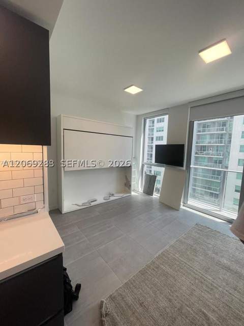 227 NE 2nd St 1613, Miami FL - photo 6 of 19