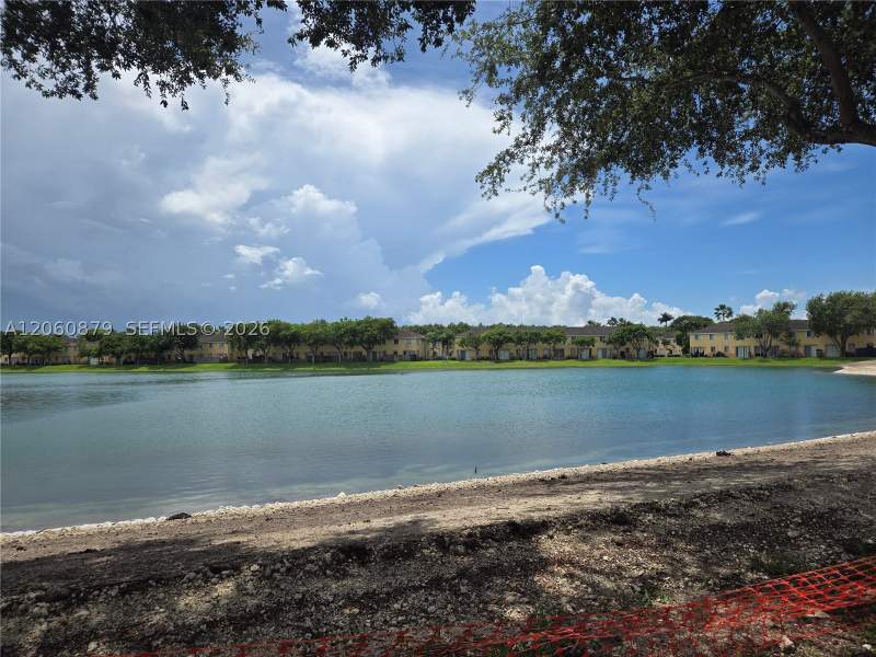 3 bedroom Townhouse at 2711 SE 15th Pl 154, Shoma Townhomes At Keysco, Homestead — photo 3
