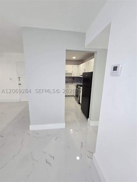 10375 N Kendall Dr J7, Miami FL - photo 11 of 54