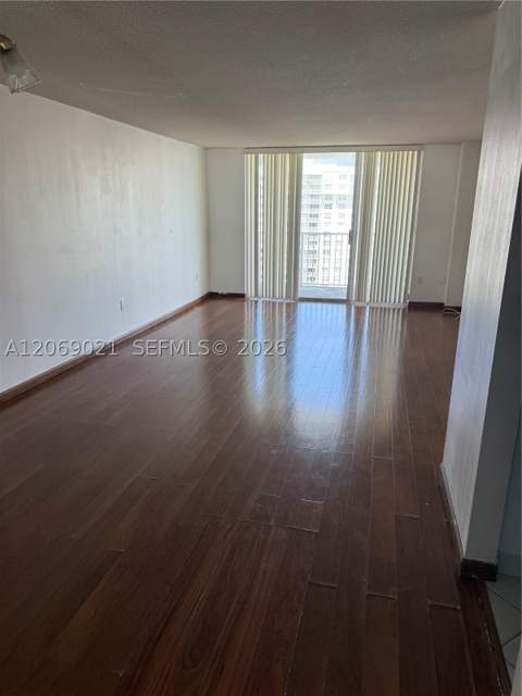 2801 NE 183rd St 1914W, Aventura FL - photo 14 of 15
