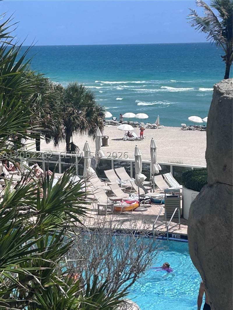 0 bedroom Condominium at 18001 Collins Ave 2206, Trump International Sones, Sunny Isles Beach — photo 3