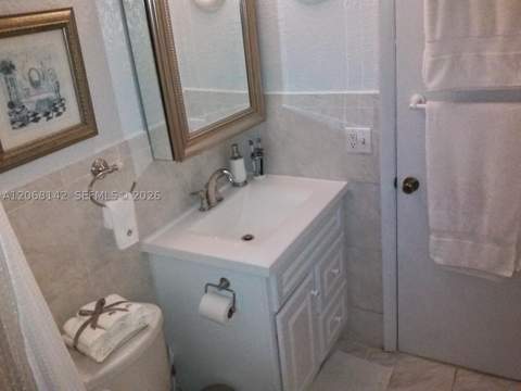 3905 SW 78th Ct 205, Miami FL - photo 8 of 20