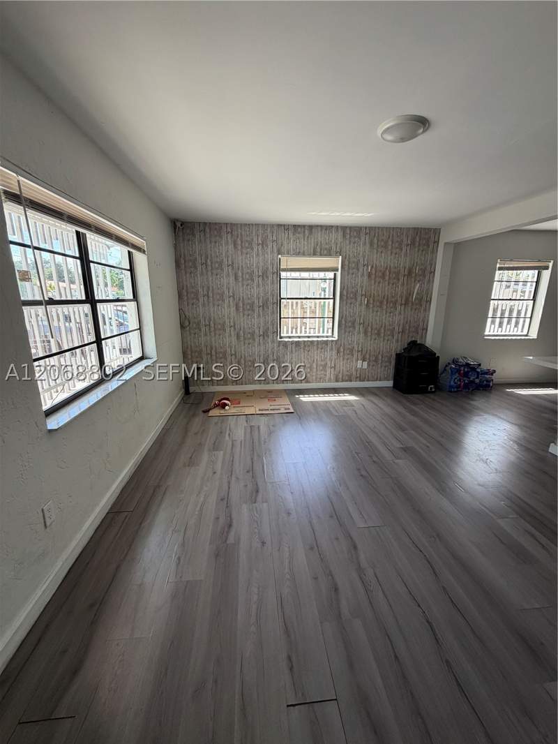 3 bedroom SingleFamilyResidence at 3311 NW 16th Ter, Grapeland Heights, Miami — photo 5