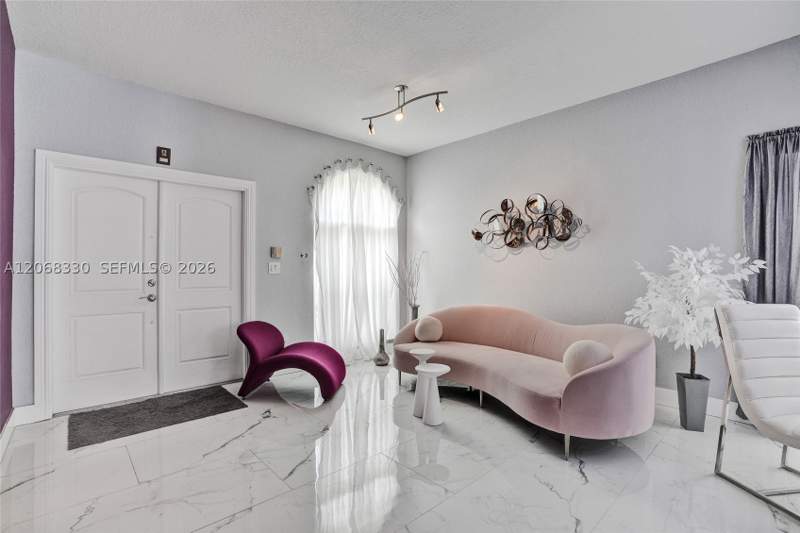 3 bedroom SingleFamilyResidence at 8816 NW 149th Ter, West Lakes Gardens, Miami Lakes — photo 4