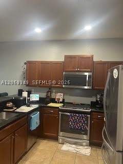 4 bedroom SingleFamilyResidence at 28405 SW 130th Pl, Evergreen Garden Estates, Homestead — photo 5