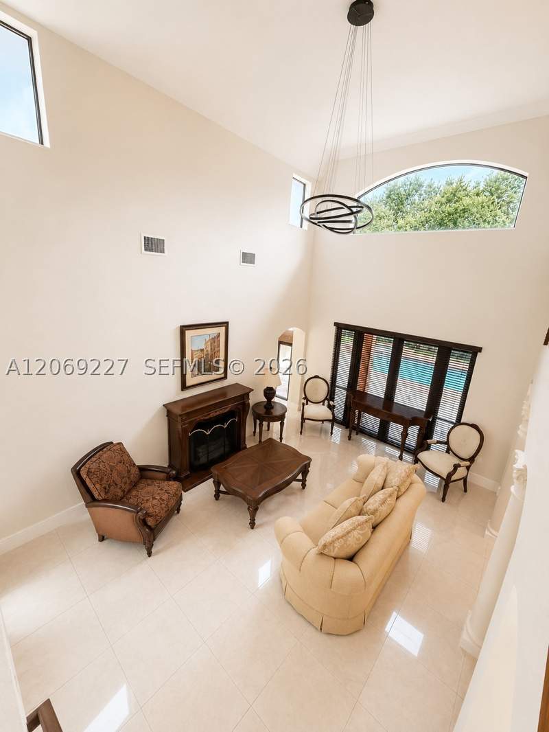 5 bedroom SingleFamilyResidence at 15951 NW 79th Ct, Silvercrest Lake Estates, Miami Lakes — photo 5