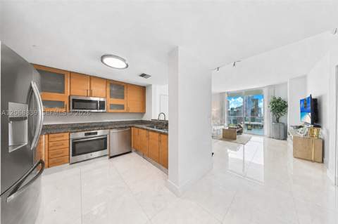 2101 Brickell Ave 3202, Miami FL - photo 9 of 20