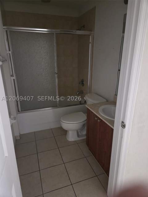 10855 NW 88th Ter 103, Doral FL - photo 19 of 25