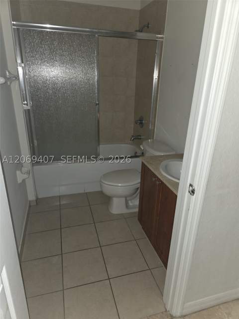 10855 NW 88th Ter 103, Doral FL - photo 20 of 25