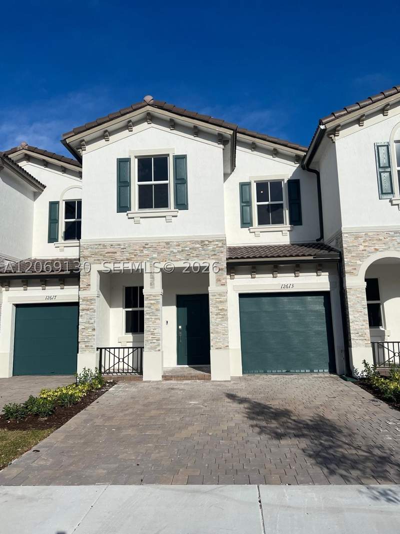 4 bedroom Townhouse at 12613 NW 23rd Pl, GOLF PARK SEC 1, Miami — photo 1