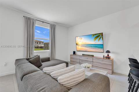12613 NW 23rd Pl, Miami FL - photo 13 of 58