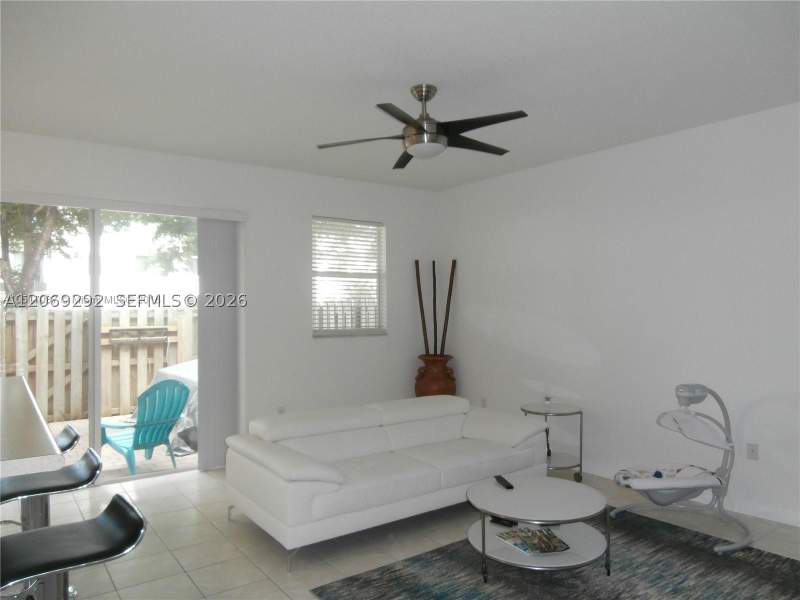 3 bedroom Townhouse at 12728 SW 133rd St, Courts At Tuscany, Miami — photo 2