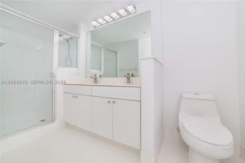 17100 N Bay Rd 1407, Sunny Isles Beach FL - photo 10 of 44