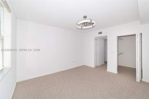 17100 N Bay Rd 1407, Sunny Isles Beach FL - photo 14 of 44