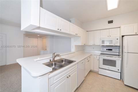 17100 N Bay Rd 1407, Sunny Isles Beach FL - photo 21 of 44