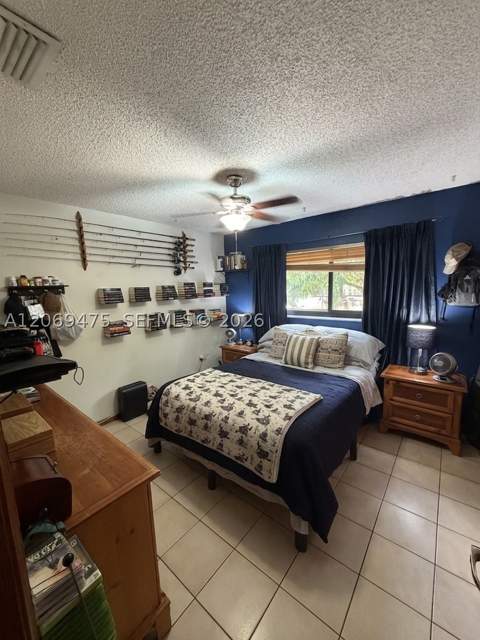 10220 SW 91st St, Miami FL - photo 6 of 38