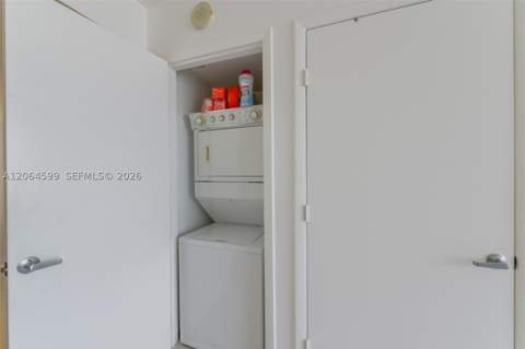 50 Biscayne Blvd 2505, Miami FL - photo 10 of 33