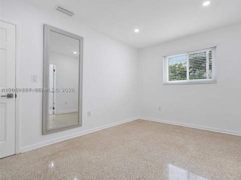 17320 NW 80th Ave, Hialeah FL - photo 15 of 44