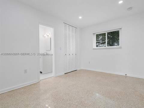17320 NW 80th Ave, Hialeah FL - photo 21 of 44