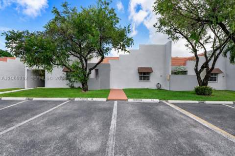 10340 SW 154th Pl 41, Miami FL - photo 18 of 19