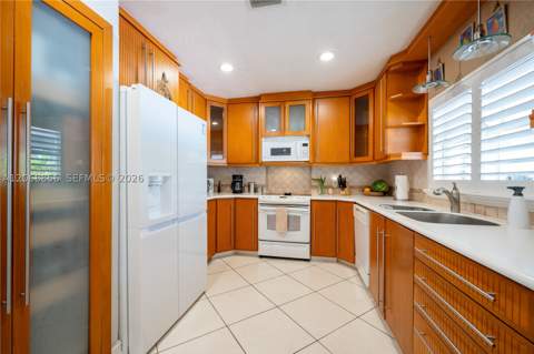 10210 SW 191st St, Cutler Bay FL - photo 15 of 71