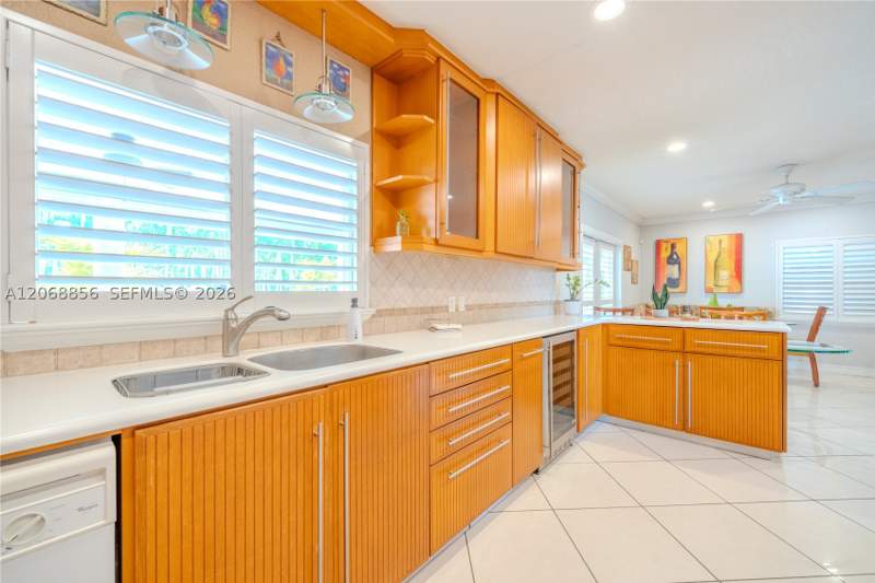 4 bedroom SingleFamilyResidence at 10210 SW 191st St, Rosewood Homes, Cutler Bay — photo 3