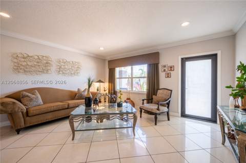 10210 SW 191st St, Cutler Bay FL - photo 7 of 71
