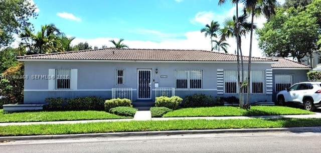 3 bedroom SingleFamilyResidence at 2470 SW 23rd Ave, Silver Bluff Est-Sec B, Miami — photo 2
