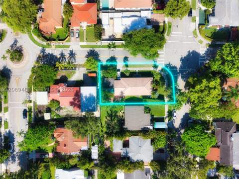 2470 SW 23rd Ave, Miami FL - photo 6 of 45