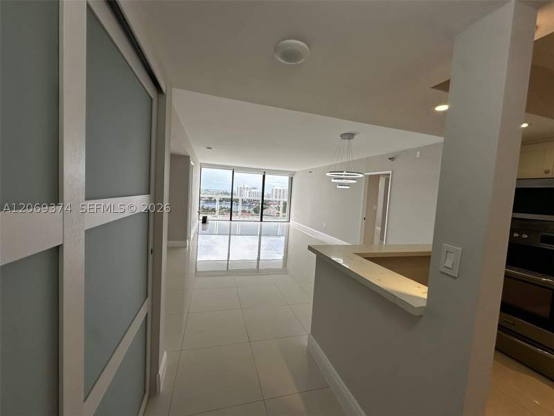 2 bedroom Condominium at 20515 E Country Club Dr 1749, Waterview Condo, Aventura — photo 4