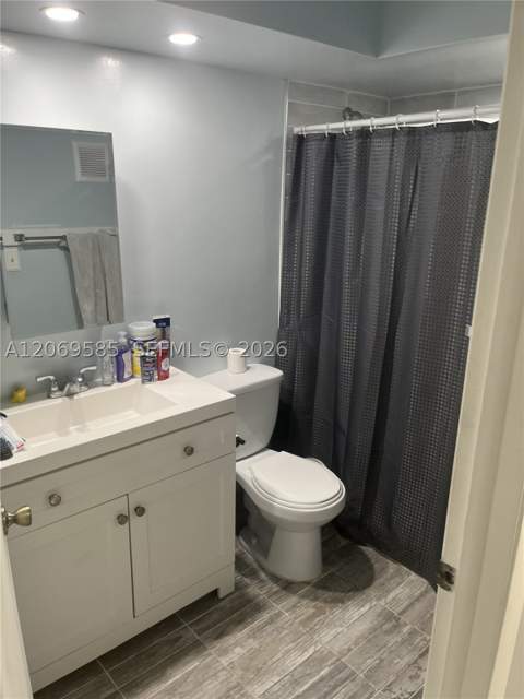 819 NE 199th St 6-101, Miami FL - photo 9 of 11