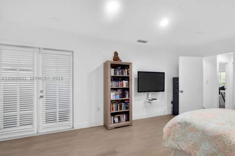 18847 NW 83rd Pl, Hialeah FL - photo 20 of 42