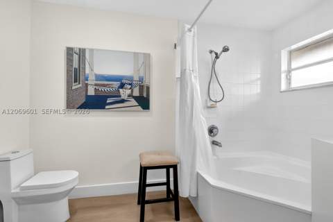 18847 NW 83rd Pl, Hialeah FL - photo 22 of 42