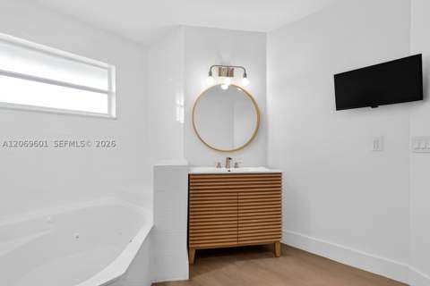 18847 NW 83rd Pl, Hialeah FL - photo 23 of 42