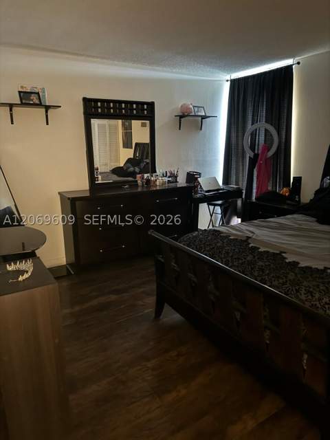 2020 NE 135th St 609, North Miami FL - photo 16 of 53