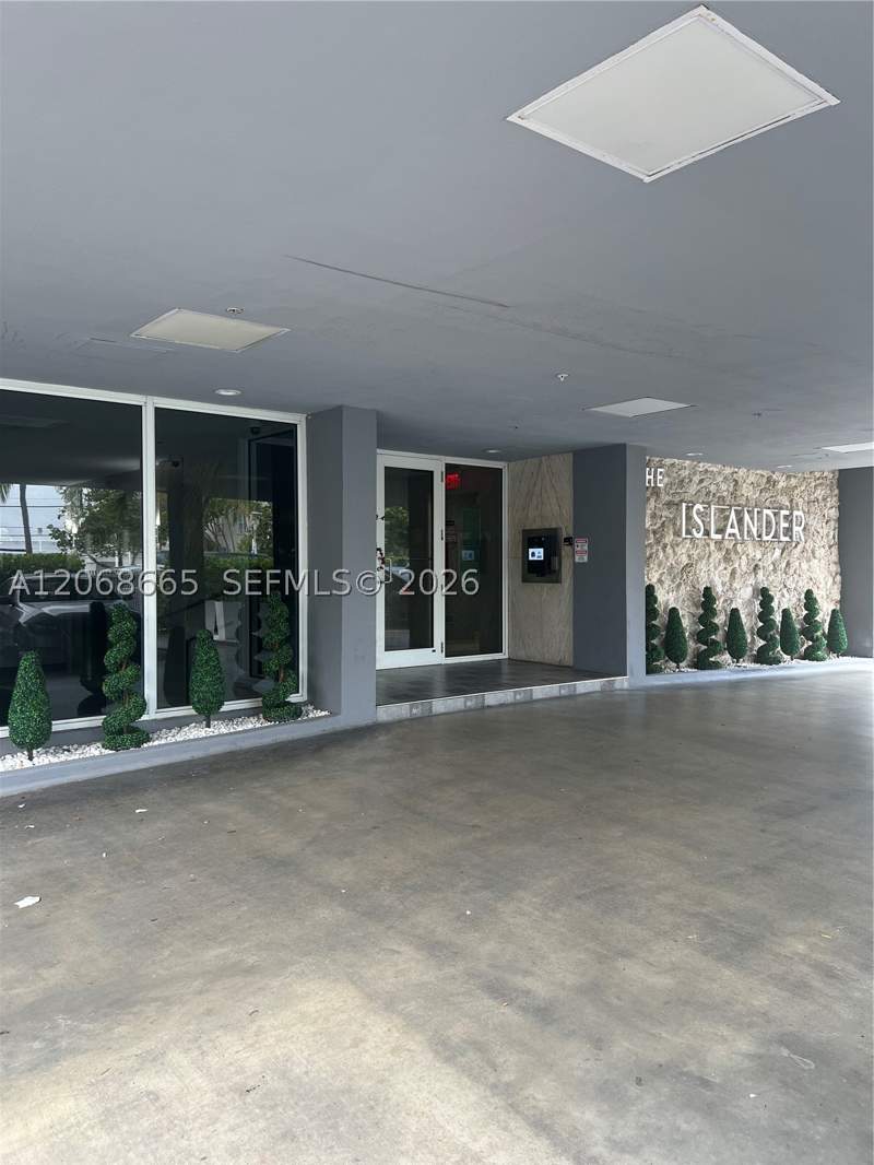 1 bedroom Condominium at 1255 Collins Ave 705, Islander Condo Apts, Miami Beach — photo 3