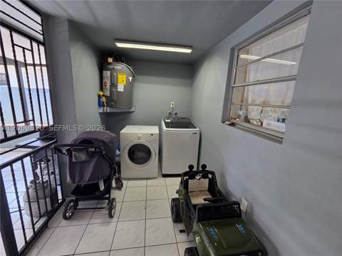 7825 W 4th Ln, Hialeah FL - photo 10 of 21