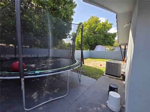 7825 W 4th Ln, Hialeah FL - photo 21 of 21