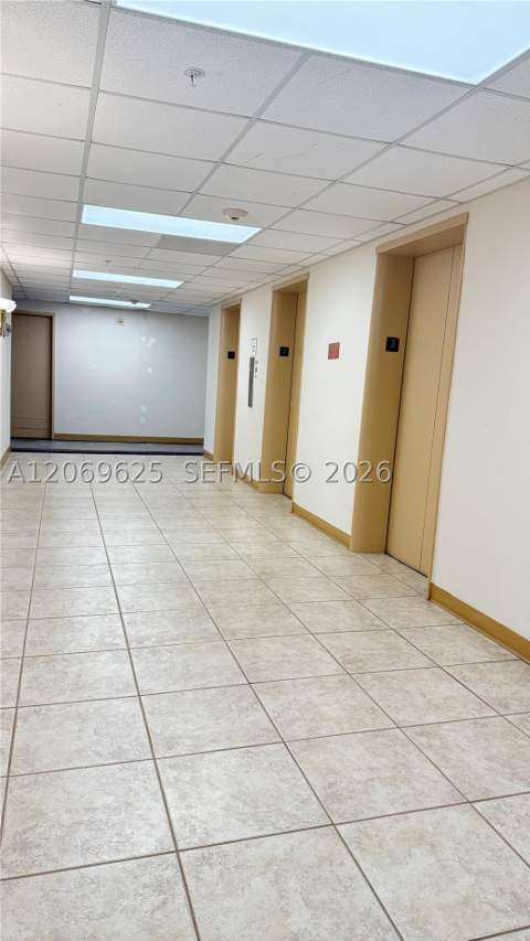 400 Kings Point Dr 316, Sunny Isles Beach FL - photo 14 of 16