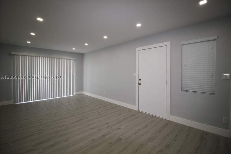 2 bedroom Condominium at 8701 SW 141st St K6, Casa Granada Condo, Palmetto Bay — photo 3