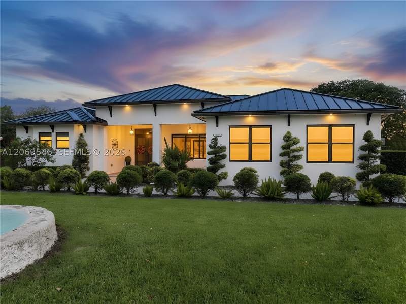 5 bedroom SingleFamilyResidence at 29371 SW 173rd Ct, McMinn Estates, Homestead — photo 3