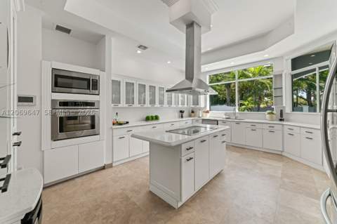 12141 Walsh Blvd, Miami FL - photo 7 of 10